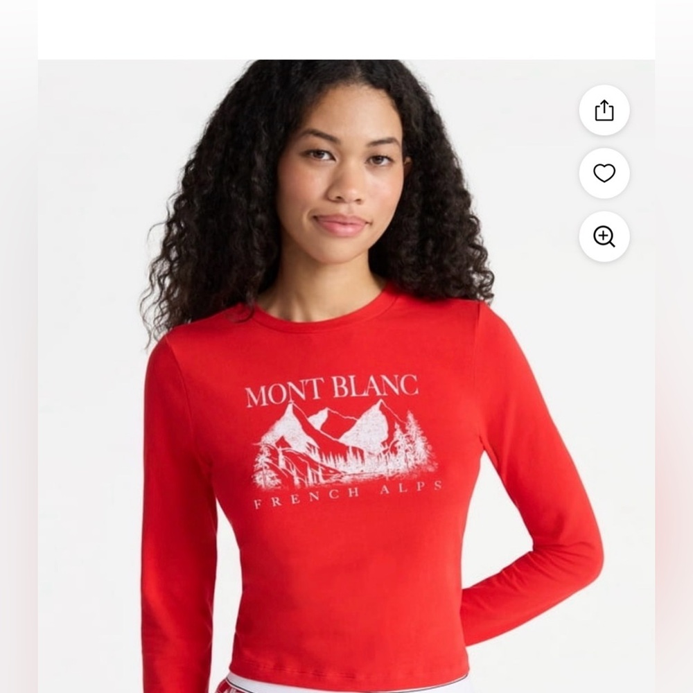 Women t-shirt size L No Boundaries Red Graphic Long Sleeve